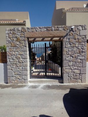 Ανοιγόμενο πορτόνι LA74