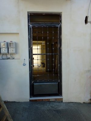 Μεταλλική Πόρτα ΕΙσόδου LA75