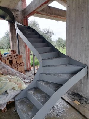Μεταλλική Σκάλα LM21