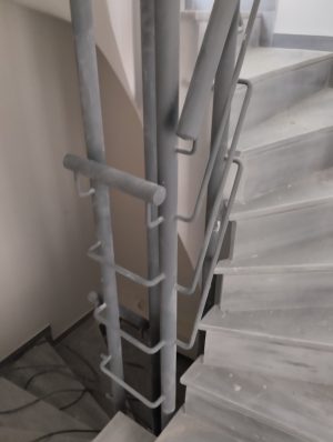 Μεταλλική Σκάλα LM28